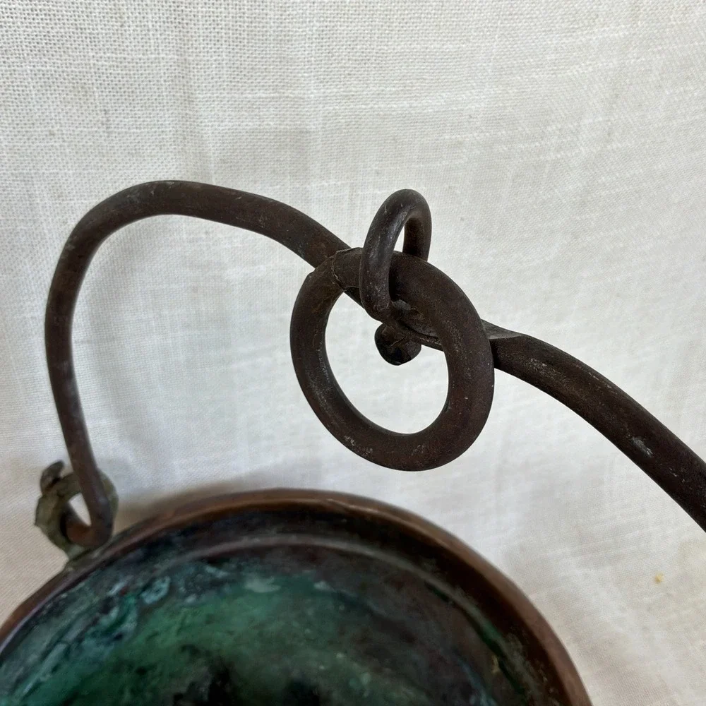 Antique Hand-Hammered Copper Cauldron w/ Wrought Iron Bail‎ Handle 8